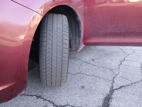 Used 2012 Toyota Sienna XLE image 19