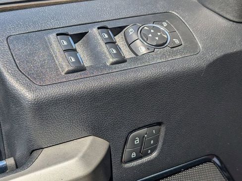 Used 2020 Ford F150 Lariat AWD/4WD image 22