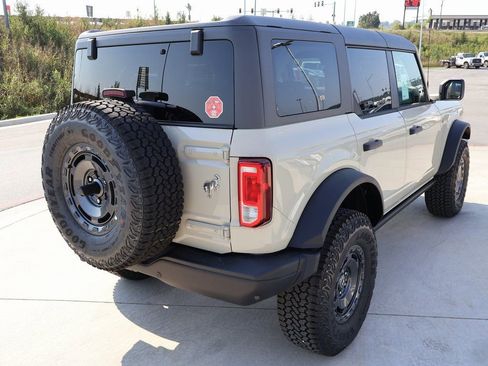 New 2025 Ford Bronco Big Bend w/ Black Diamond Package image 5