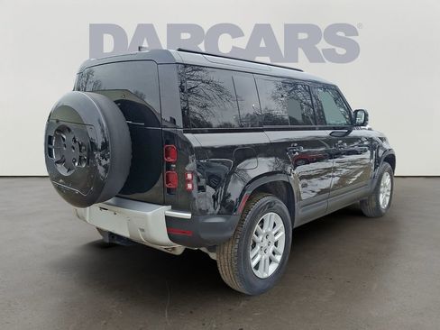 Used 2025 Land Rover Defender 110 S image 7
