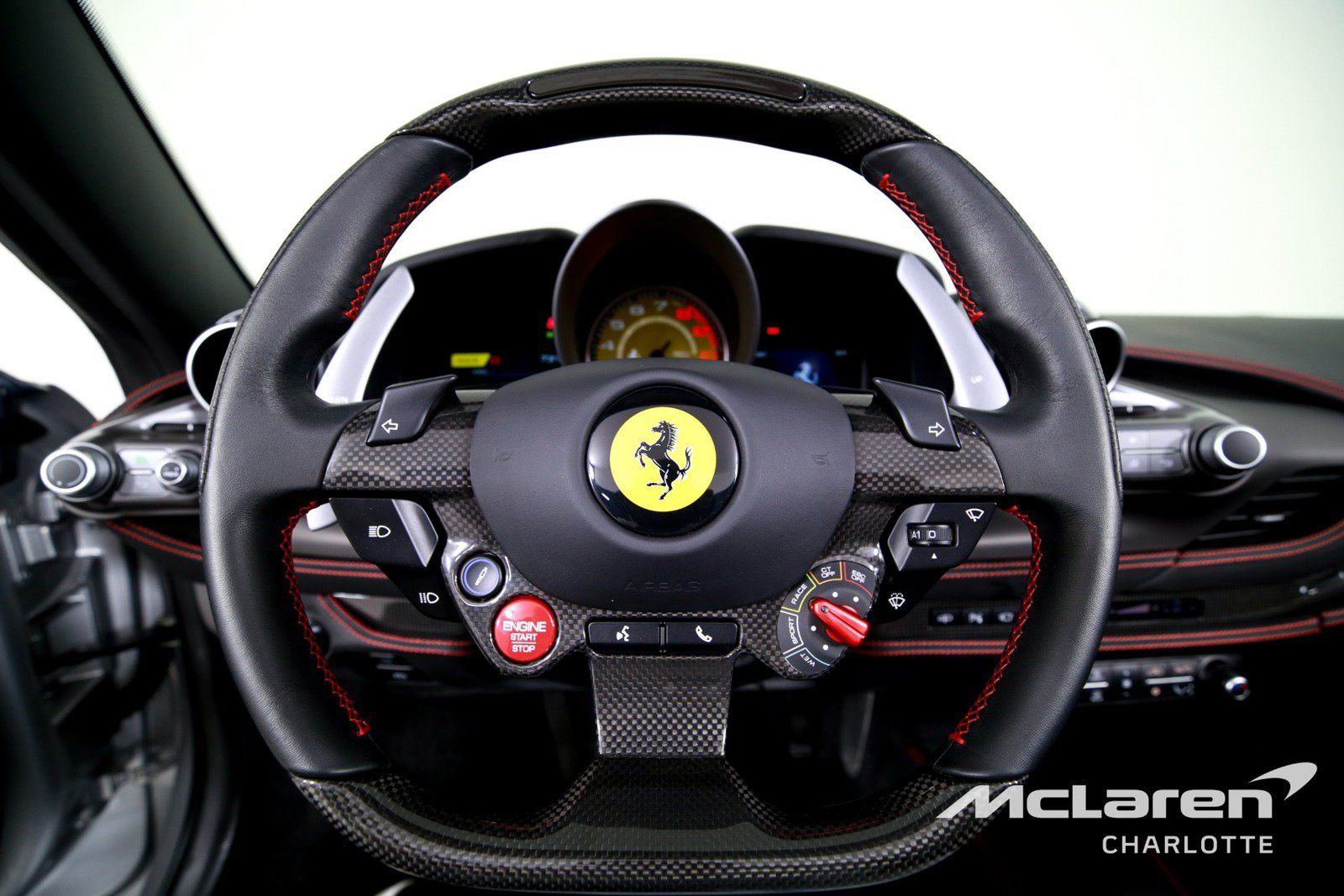 Used 2022 Ferrari F8 Tributo RWD image 15