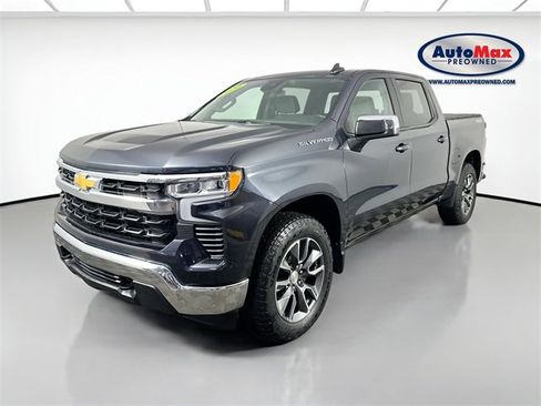 Used 2024 Chevrolet Silverado 1500 LT image 4