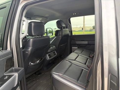 Used 2024 Ford F350 Lariat w/ Lariat Ultimate Package AWD/4WD image 4