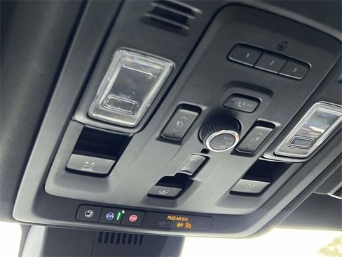 Certified 2024 GMC Yukon Denali image 34