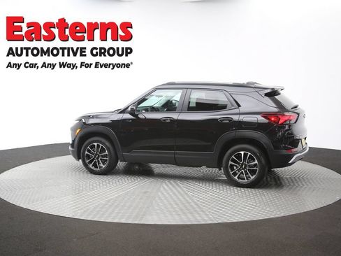 Used 2026 Chevrolet TrailBlazer LT w/ LT Cold Weather Package AWD/4WD image 61