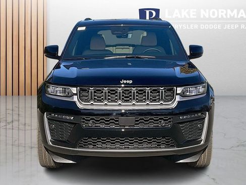 New 2026 Jeep Grand Cherokee Limited w/ Luxury Tech Group II AWD/4WD image 3