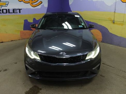 Used 2019 Kia Optima S w/ S Panoramic Sunroof Package FWD image 3