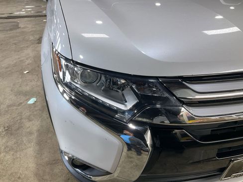 Used 2016 Mitsubishi Outlander ES image 22