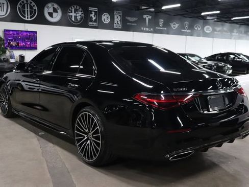 Used 2023 Mercedes-Benz S 500 4MATIC w/ AMG Line image 3