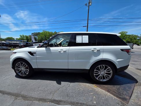 Used 2017 Land Rover Range Rover Sport Supercharged AWD/4WD image 8