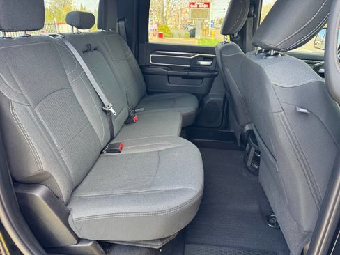 Used 2020 RAM 2500 Big Horn w/ Night Edition image 5