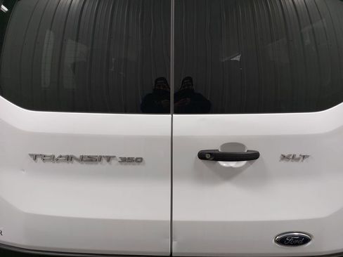 Used 2022 Ford Transit 350 XLT image 15