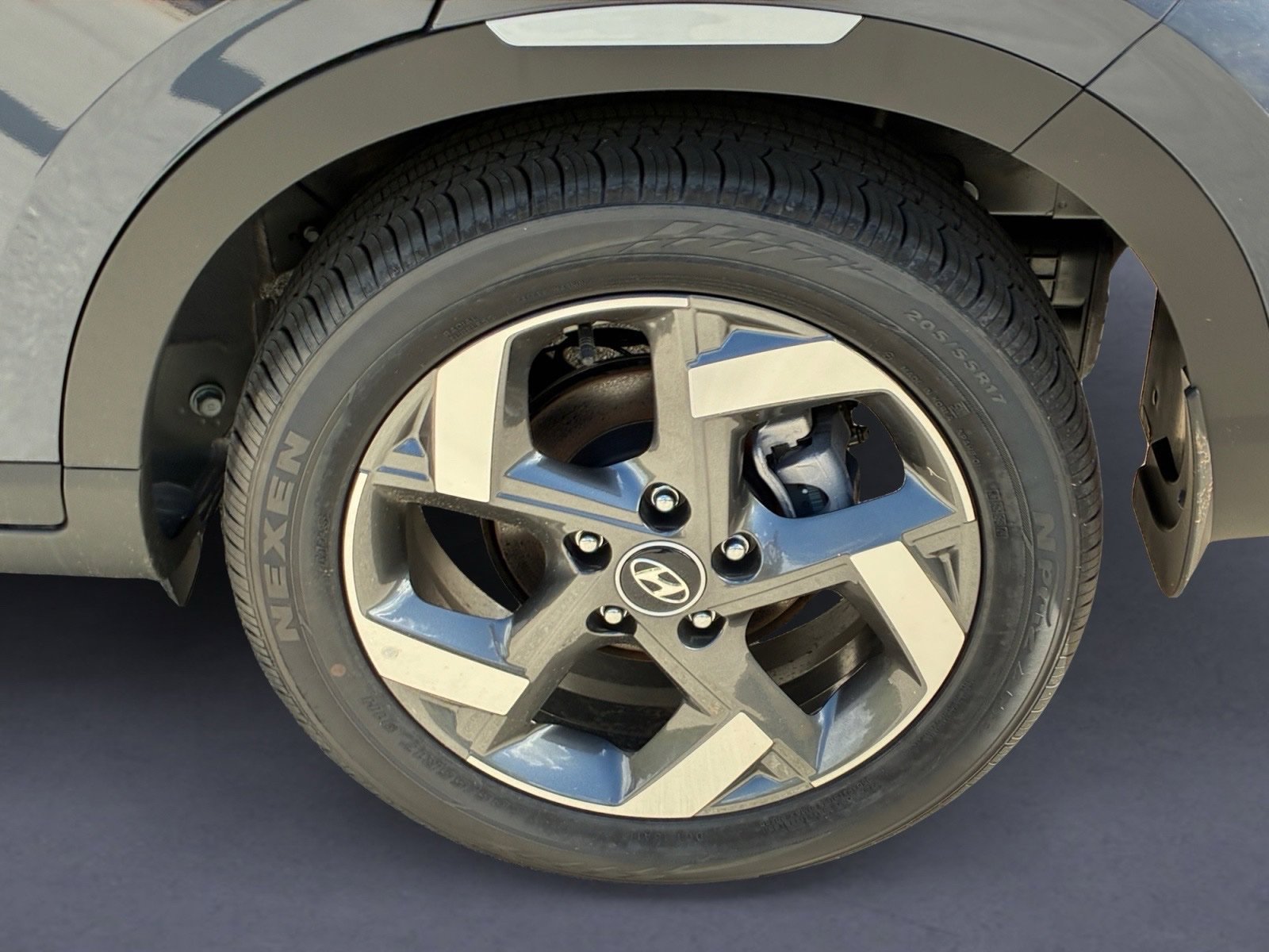 New 2026 Hyundai Venue SEL FWD image 9