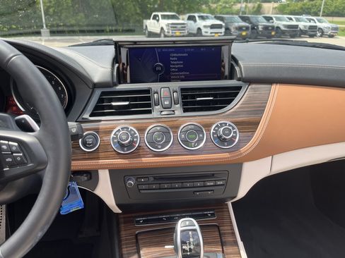 Used 2016 BMW Z4 sDrive35i RWD image 50