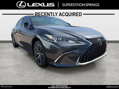 Used 2025 Lexus ES 300h w/ Premium Package