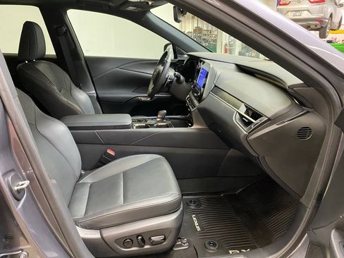 Used 2023 Lexus RX 350 Premium w/ Accessory Package FWD image 13