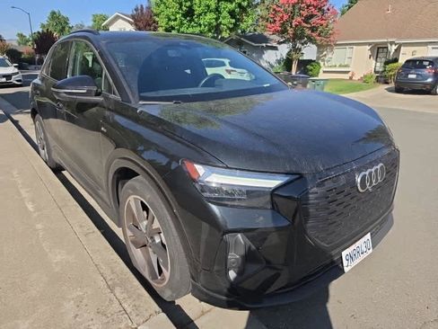 Used 2024 Audi Q4 e-tron Premium w/ Convenience Package AWD/4WD image 3