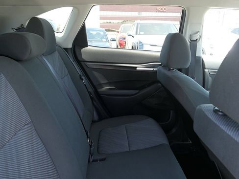 Used 2023 Kia Seltos LX AWD/4WD image 23