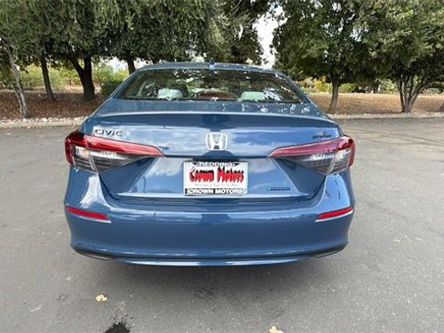 New 2026 Honda Civic Sport image 5