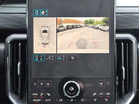 Certified 2025 GMC Acadia AT4 AWD/4WD image 21