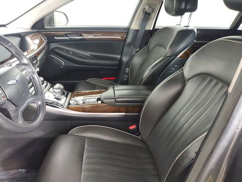 Used 2017 Genesis G90 3.3T Premium RWD image 28