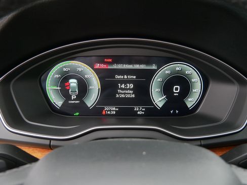 Used 2023 Audi Q5 e Premium w/ Convenience Package AWD/4WD image 21