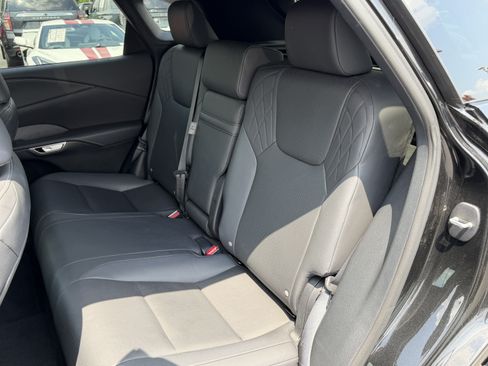 Used 2024 Lexus RX 350 Premium w/ Convenience Package FWD image 31