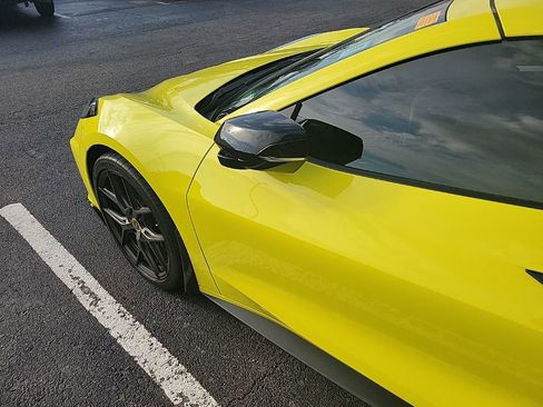 Used 2021 Chevrolet Corvette Stingray Preferred Conv w/ Z51 Performance Package image 18