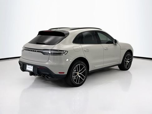 Used 2026 Porsche Macan AWD/4WD image 7