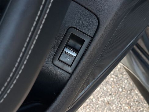 Used 2022 Audi RS 6 w/ Carbon Optic Package image 20