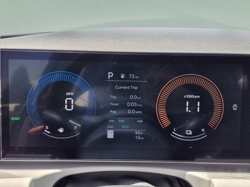 New 2026 Hyundai Tucson Blue SE FWD image 30