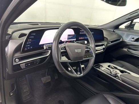Used 2024 Cadillac Lyriq Tech image 13