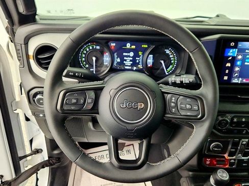 Used 2025 Jeep Wrangler Unlimited Sport S 4xe image 13