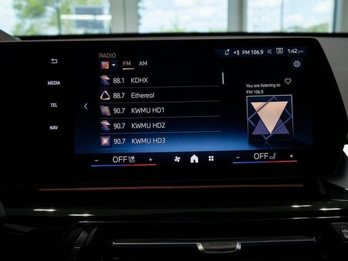 Used 2025 BMW X1 xDrive28i w/ Premium Package image 30