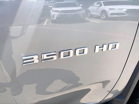 Used 2024 Chevrolet Silverado 3500 LTZ w/ LTZ Plus Package AWD/4WD image 10