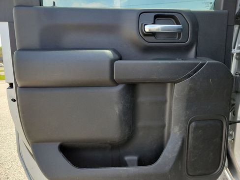 Used 2023 Chevrolet Silverado 2500 LT w/ Convenience Package AWD/4WD image 12