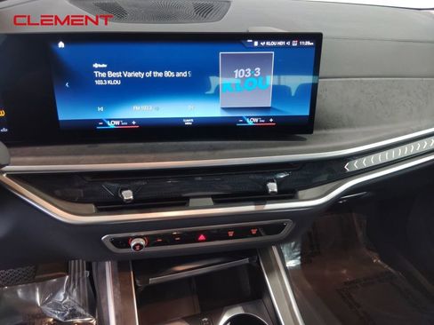 Used 2023 BMW X7 xDrive40i w/ Premium Package image 17