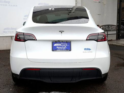 Used 2023 Tesla Model Y Long Range image 6
