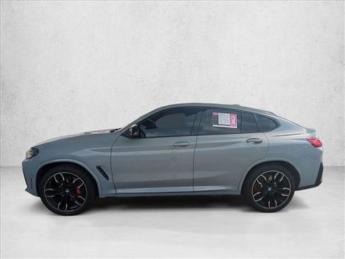 Used 2022 BMW X4 M40i w/ Premium Package image 9