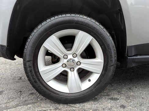 Used 2017 Jeep Compass Sport w/ Power Value Group image 42