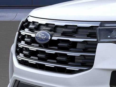 New 2026 Ford Explorer Active w/ Active Comfort Package image 17