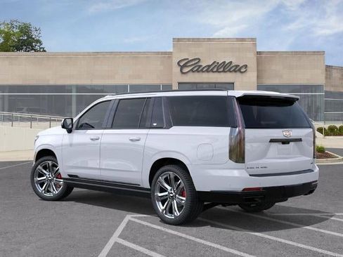New 2026 Cadillac Escalade ESV Platinum Sport AWD/4WD image 3