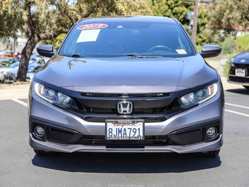 Used 2019 Honda Civic Sport image 2