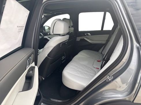 New 2026 BMW X5 xDrive40i image 24