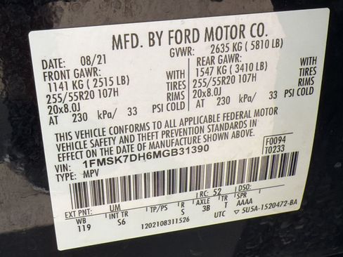 Used 2021 Ford Explorer XLT w/ Equipment Group 202A RWD image 26
