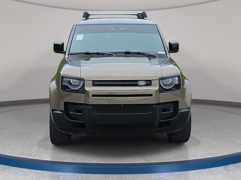 Certified 2024 Land Rover Defender 110 X-Dynamic SE AWD/4WD image 2