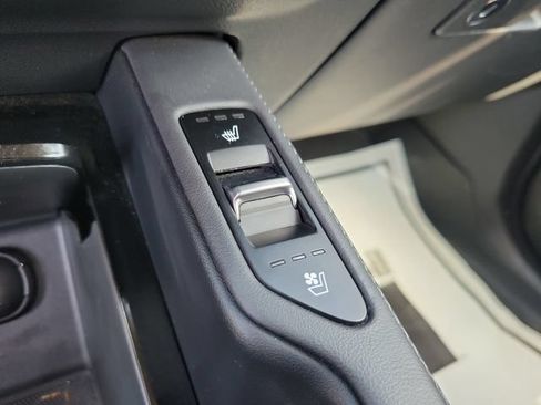 Used 2022 Kia Telluride EX w/ EX Premium Package AWD/4WD image 28