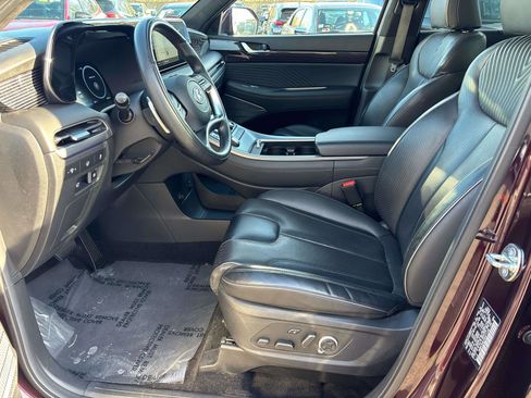 Used 2024 Hyundai Palisade Calligraphy image 8