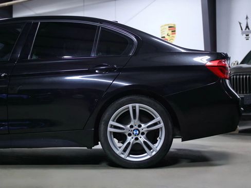 Used 2018 BMW 330i xDrive Sedan w/ M Sport Package image 16