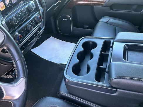 Used 2018 GMC Sierra 1500 SLT w/ SLT Premium Package AWD/4WD image 24